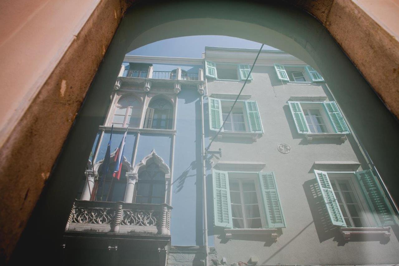 Apartments Artemus Music Piran Buitenkant foto